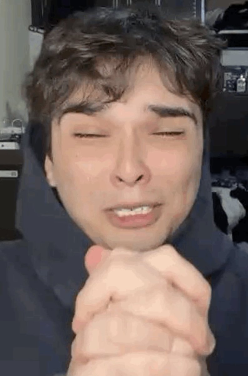 yomerogaa's tweet image. No importa lo que digan yo te perdono.
#soychupapingadedaarick
#thedaarick28 #Daarick