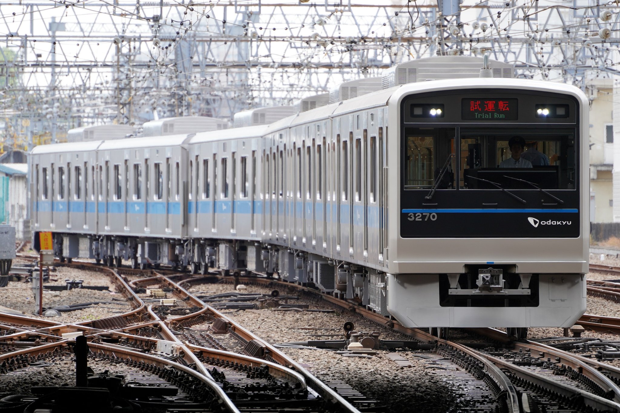 只今ご商談中20日終日まで　IF move 現車確認必須 have-you-experience-this-