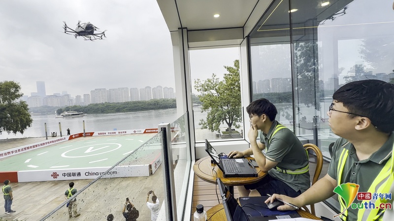 YouthChina's tweet photo. On July 28, 2025, the #Shenyang Hunhe Corridor #eVTOL (electric vertical takeoff and landing) low-altitude sightseeing tourism project made its debut at Hunnan Olympic Park in Shenyang, Liaoning Province, successfully completing its verification test flight. As an innovative representative in the low-altitude economy sector, the eVTOL aircraft integrates cutting-edge technology with outstanding performance. Its modular and lightweight design, featuring a high-strength carbon fiber airframe, ensures durability while enabling quick assembly and part replacement, reducing transport and storage costs. #Chinatech