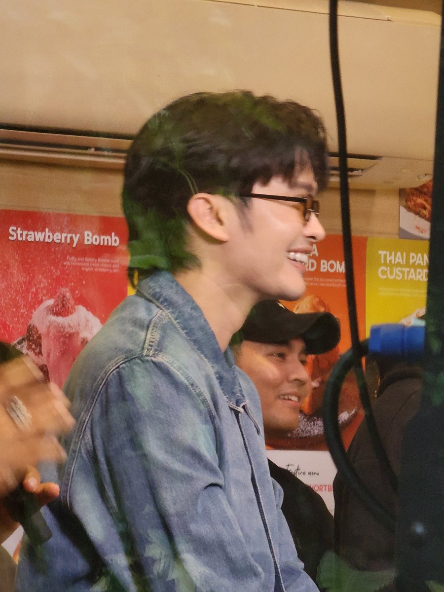 jubko10's tweet photo. MISS HIS SMILE
📅 28/7/2025
📌 NANA COFFEE ROASTER ARI
📷 Jubko
#สามัคคีชุมนุม
#WHYLIVE
#NONTTANONT
#nontfam
#JubkoCamera
@tanont916 https://t.co/5vEb4CMOU9