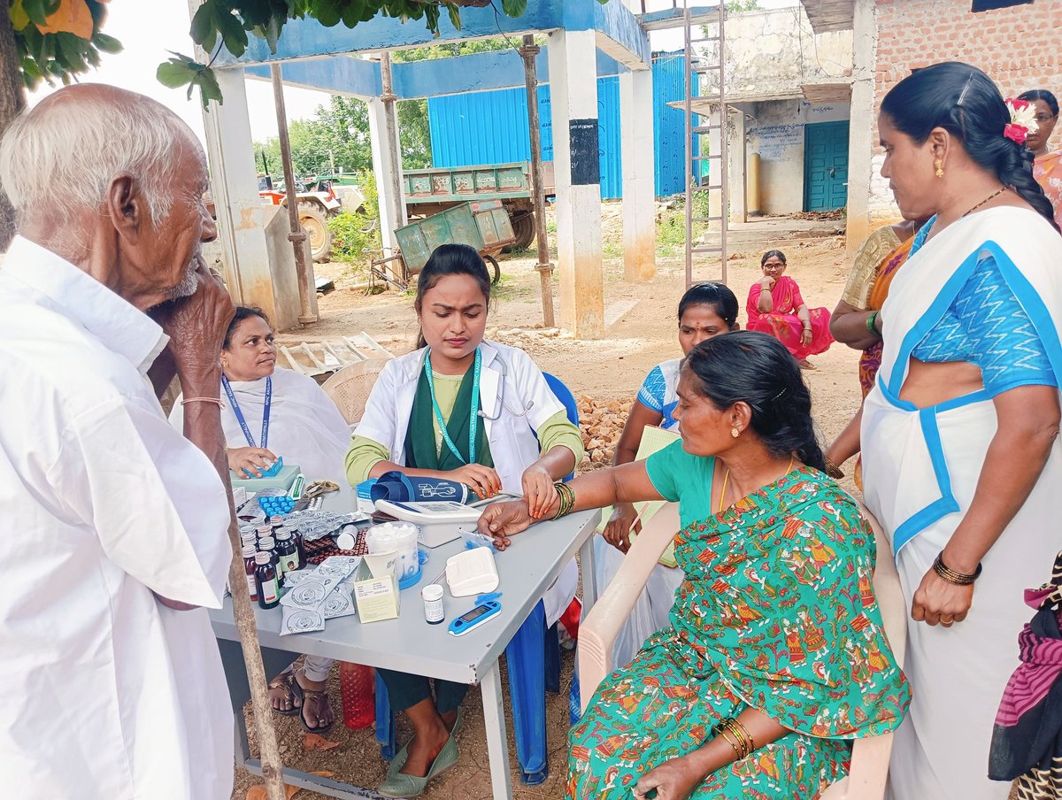 GabbetaHwc's tweet image. Medical camp at Ramannagudem @CHFW_NHMTG @MoHFW_INDIA @TelanganaHealth
