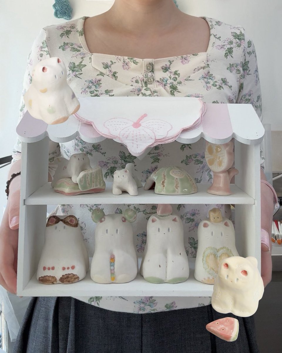 전시에서 처음 보여드리는 도자기 인형이에요 🫧