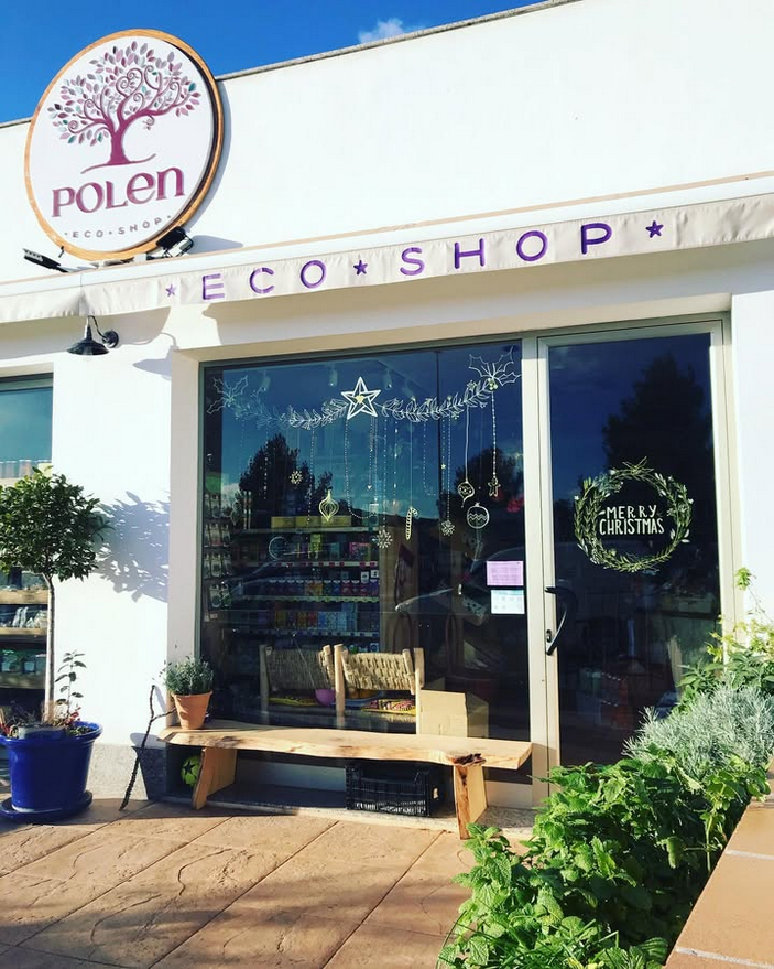 CBPAE's tweet photo. 📢Polen Eco Shop #SantaGertrudisdeFruitera
▶️Comerç exclusiu de productes ecològics. Hi trobareu fruita, verdura i hortalissa al detall.
▶️Més informació a https://t.co/9EeIZlL9Jq
#SomUnComerçEco
#AlimentsEcodeBalears https://t.co/P30QGWCJ40