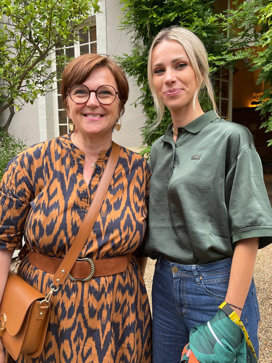 🚴‍♀️ Quelle fierté d’avoir accueilli le #TourDeFranceFemmes à Angers !
Des animations festives, un village vivant et des coureuses incroyables 👏
Bravo aux championnes et merci à toutes et tous pour cette belle journée ! 💛✨
#Angers #CyclismeFéminin