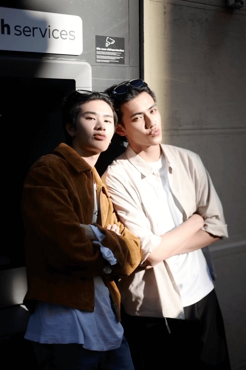 Deeriess's tweet image. ไอเลิ้บภาพจากอฟช ฮี่่่่่่่