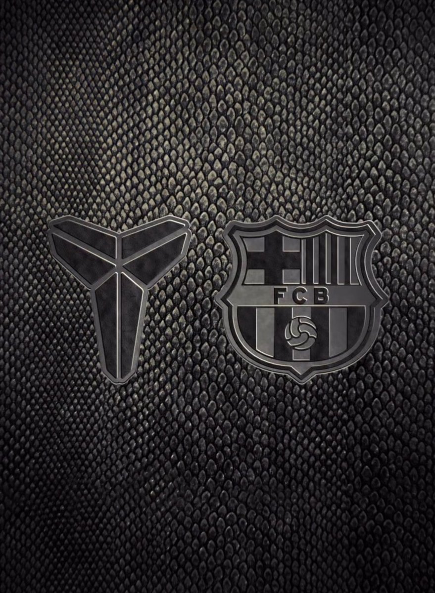 Barcelona, Kobe Bryant'tan ilham alarak tasarladığı yeni deplasman formasını tanıttı.

Los Angeles Lakers’ın renklerinden oluşan formada Kobe Bryant’ın logosu ilk kez bir futbol formasında kullanılıyor.