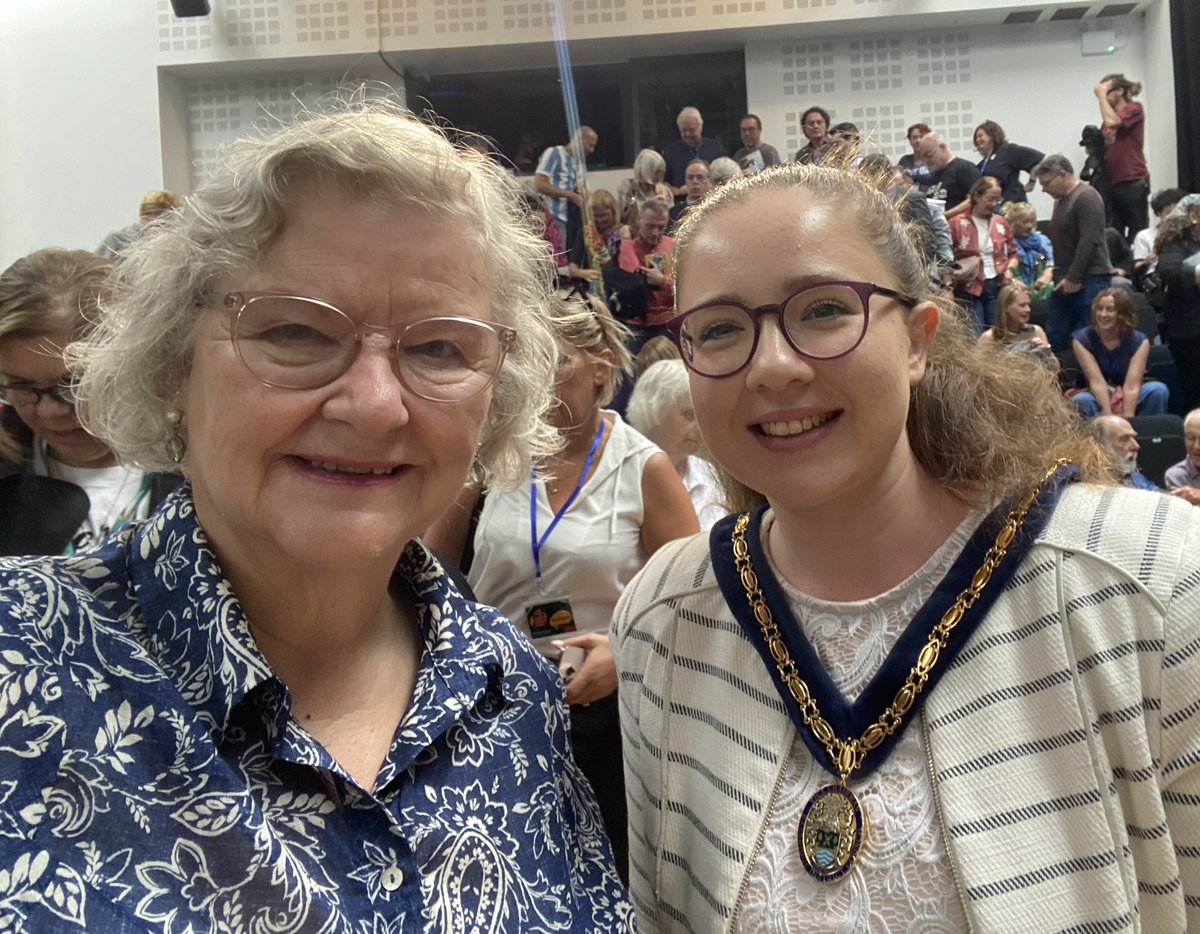 Great to see <a href="/Jess_Johnston10/">Jessica Johnston</a> ABC Deputy Lord Mayor at the <a href="/The_JHS/">The John Hewitt Society</a> Summer School! #JHISS25