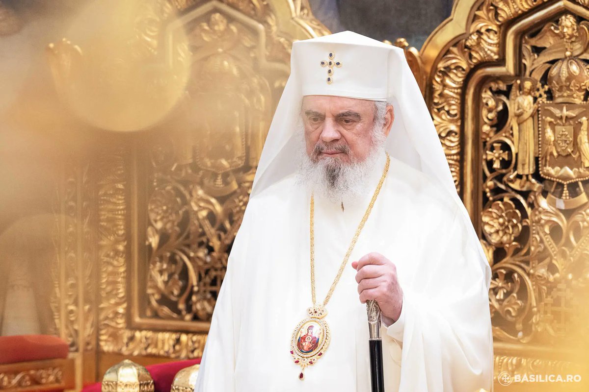 BasilicaNews's tweet image. 📸 The Week in Pictures: July 21–27
From the peaks of Oașa to the heart of the Patriarchal Cathedral, from youth camps and icon workshops to moments of prayer, mission, and celebration - the Orthodox world was full of grace this past week.
Full gallery ➡️ tinyurl.com/smmjh2t5