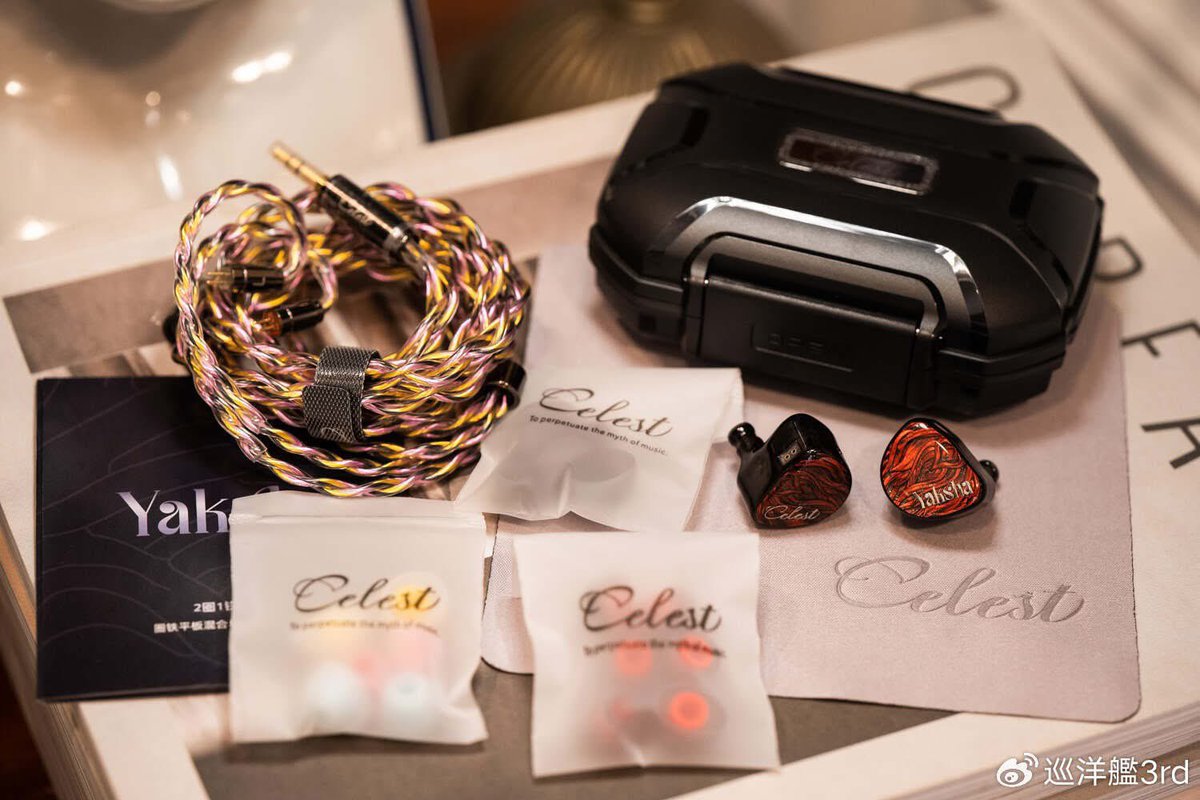 celestaudioLSR's tweet image. 夜叉の音質は同価格帯の中では間違いなくモンスター級の存在。3種類のドライバー構成による優れたサウンド表現に加え、重厚でインパクトのある音作りは、幅広いジャンルを楽しむリスナーの好みにしっかり応えてくれます。

転載元：巡洋舰3rd
完全リンク：weibo.com/2824580010/Pzc…