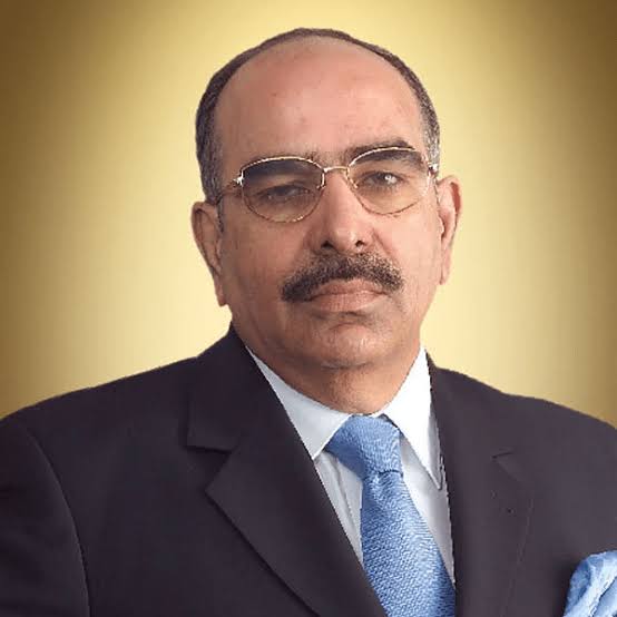 جیسے ہی کرنل خلیل گرفتار ہوا ملک ریاض دوبئی سے فرار ہو کر یورپ کیوں پہنچ گیا ؟؟
🤔🤔