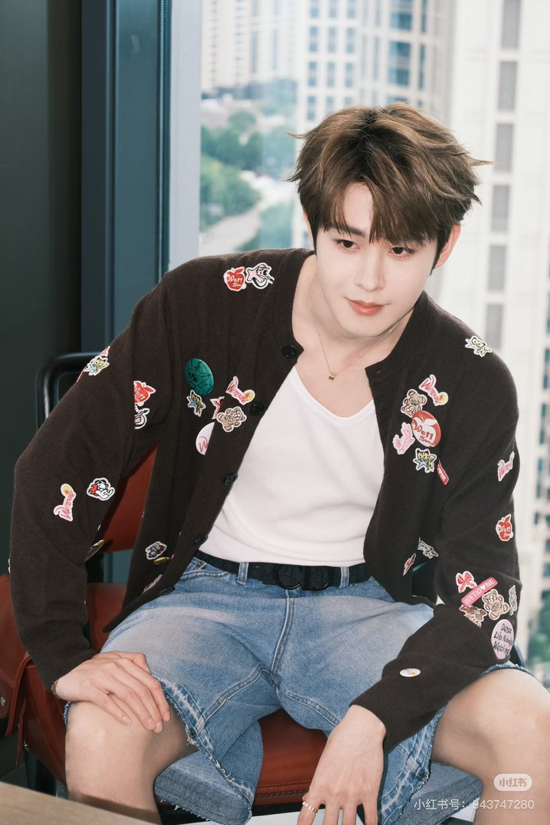 CHANDEARDO's tweet image. อร๊ากก ความหล่อกับลาบูบู้บอยยย
พี่เถียน ~ 🤎🖤
#เถียนเจียรุ่ย #田嘉瑞 #TianJiarui