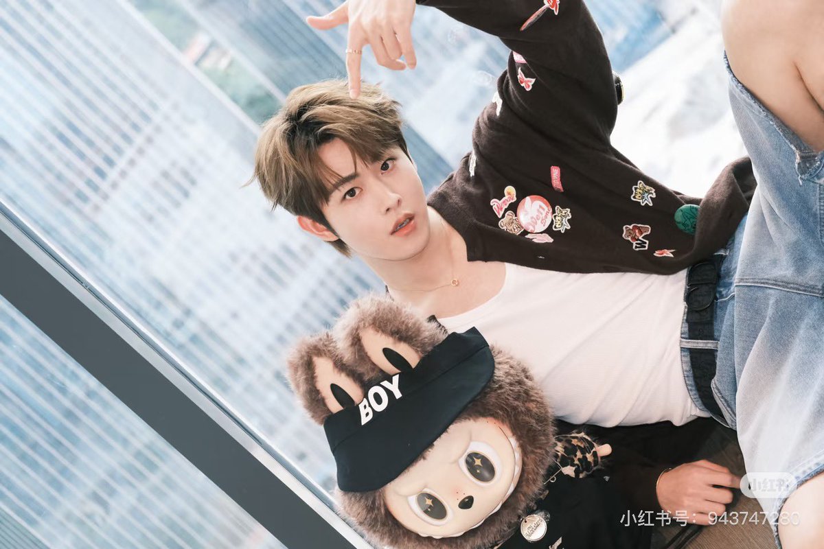 CHANDEARDO's tweet image. อร๊ากก ความหล่อกับลาบูบู้บอยยย
พี่เถียน ~ 🤎🖤
#เถียนเจียรุ่ย #田嘉瑞 #TianJiarui