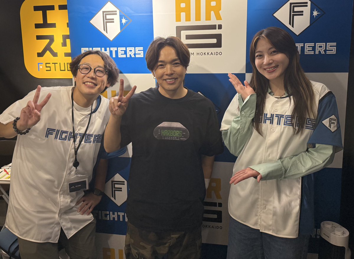 AIRG_pp_804's tweet image. ノッコンパレットルーム🎨
kodAiさん(@satokodai601113 )
ご出演ありがとうございました〜🙌
先日、7/25に2nd e.p.
「Westside Love」をNew release❗️
ぜひ、お聞きください❗️
詳しくはHPまで↓
kodaisato.net/biography/
#air_g
#プレパレ
#エフエム北海道