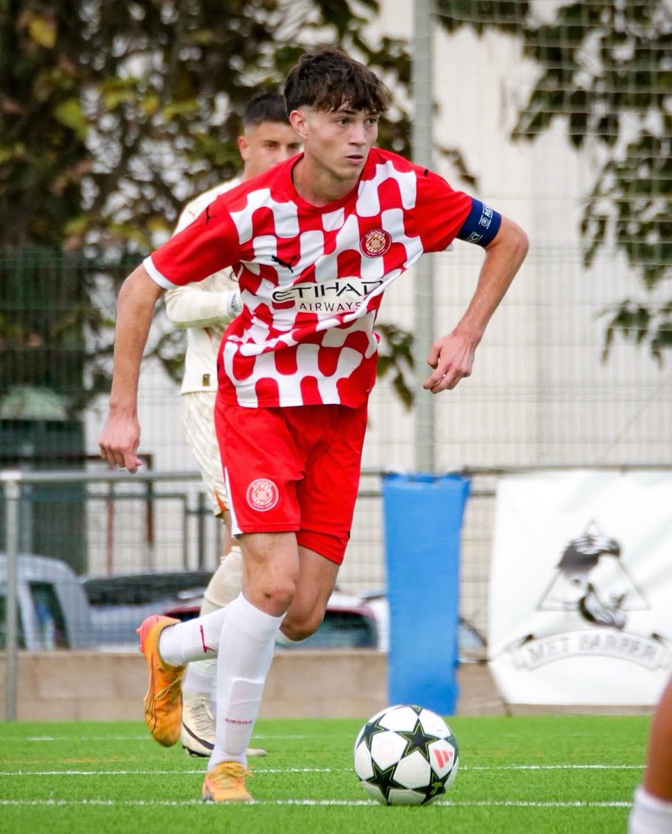 ✅ OFICIAL | ARNAU COROMINA (19 anys) marxa cedit al CE Manresa de 3RFEF i renova amb el <a href="/GironaFC/">Girona FC</a> fins 2028.