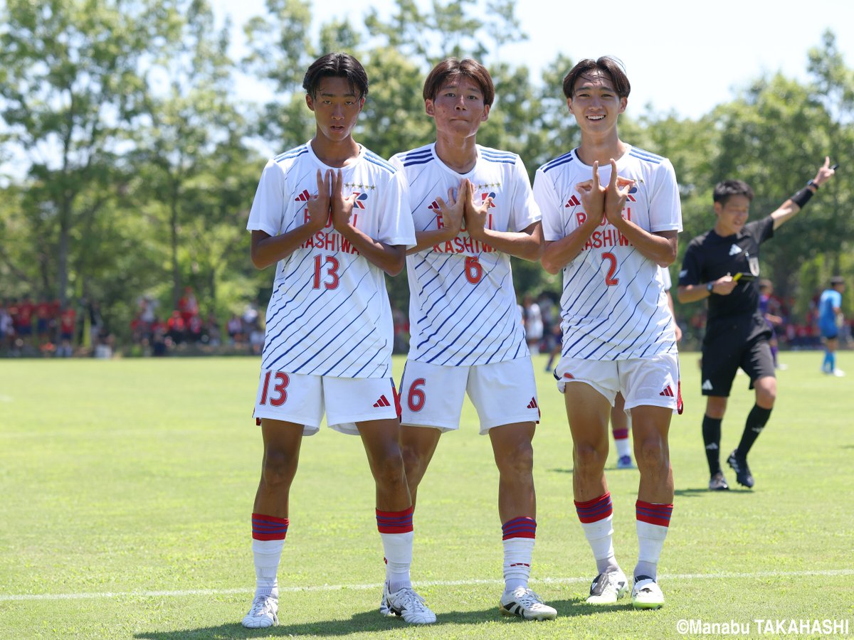 gekisaka's tweet image. 【写真特集】[総体]流経大柏が5発快勝で8強入り!! 初出場・学法石川は全国2勝目ならず…(8枚)

web.gekisaka.jp/photonews/sout…

#ゲキサカ #高校サッカー #高校総体 #インターハイ