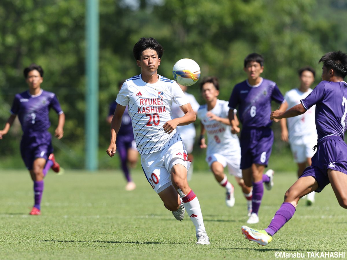 gekisaka's tweet image. 【写真特集】[総体]流経大柏が5発快勝で8強入り!! 初出場・学法石川は全国2勝目ならず…(8枚)

web.gekisaka.jp/photonews/sout…

#ゲキサカ #高校サッカー #高校総体 #インターハイ