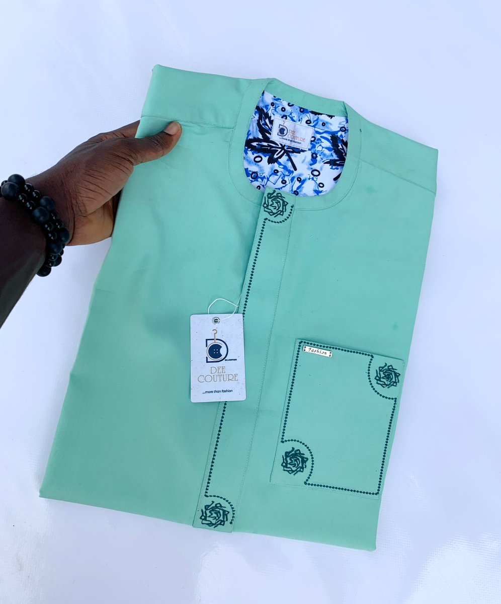 Dee_Couturee's tweet image. Mint green embroidered kaftan ✨
Available to shop!
Price:40k
Send a DM to order.