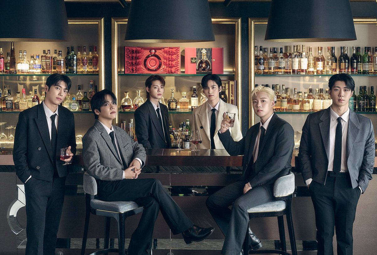 _fuse__BBE's tweet image. 센터에서 가장 고고하게 앉아있는 어떤 울또띠의 존재가 있어서 더 기야움 ㅜㅜㅜㅜㅜ
