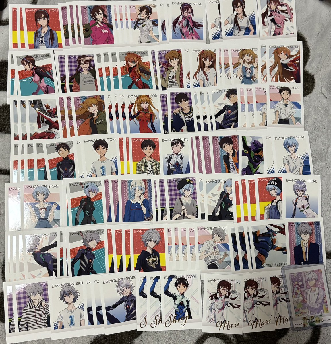 yum_pre's tweet photo. エヴァ　ぱしゃこれ　交換　譲渡

譲　画像のもの
求　定価＋送料　（箔700）

全てお譲り先を決めたい為、纏めての方優先。

お気軽にお声がけください。 https://t.co/tg30bAHHJJ