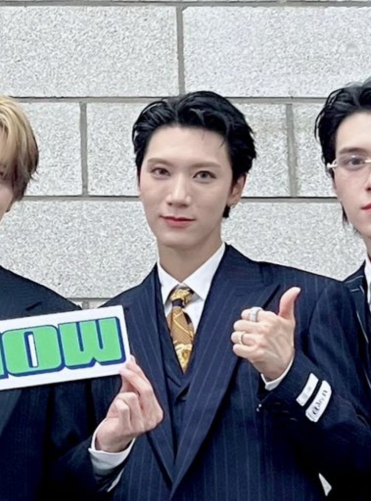 faiyx03's tweet image. หล่อแบบนี้ไงเลยโดนจีบในคอลไซน์ตลอดอะๆๆๆๆๆๆ