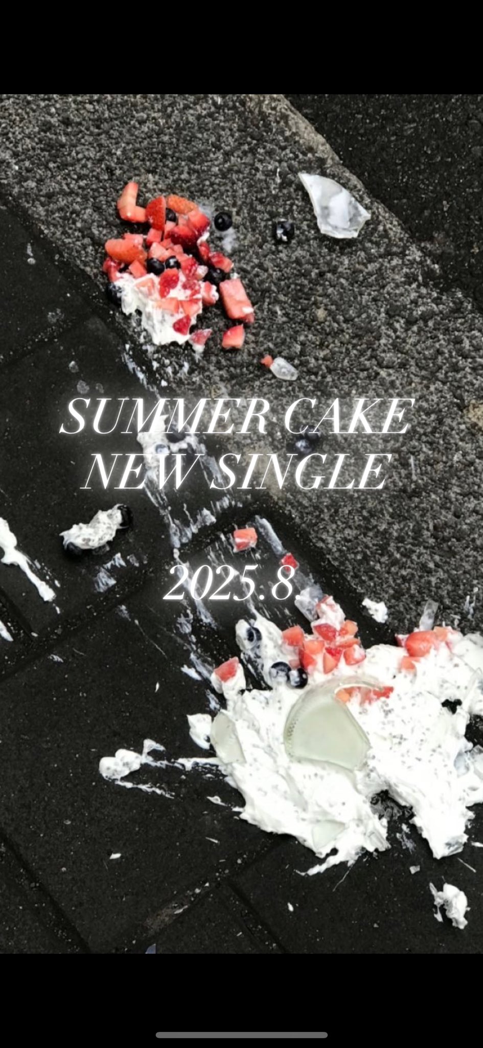 GxAyLYWbUAA2kj_?format=jpg&name=large