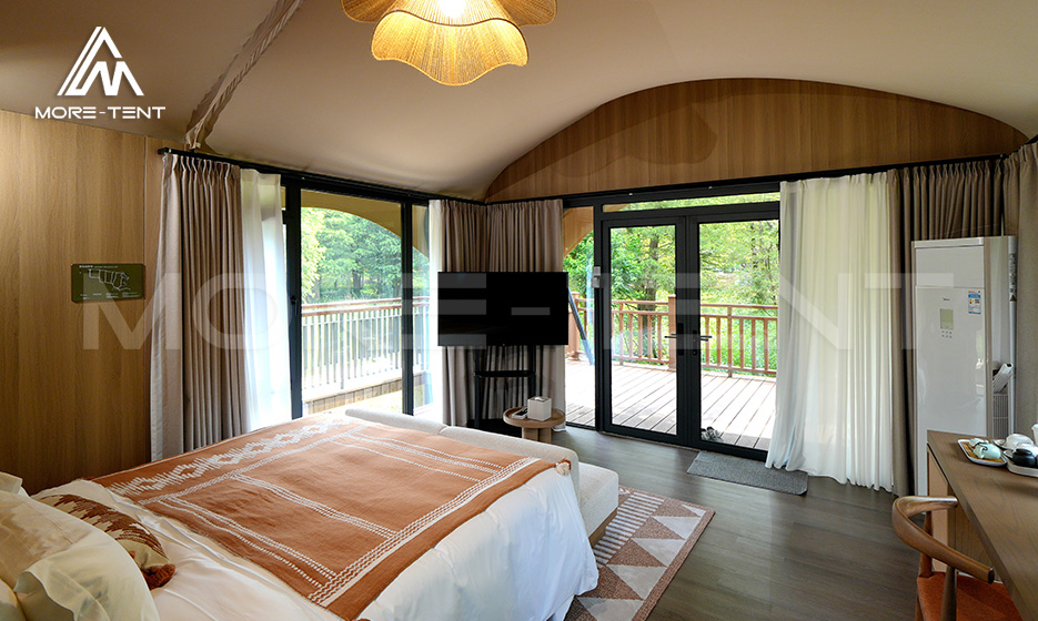 glamping-hotel.com/products/hawai…
Diversifying the guest experience is key to maximizing revenue. For a client's mountain/lake campsite, our Hawaii Tent was a strategic part of the solution.