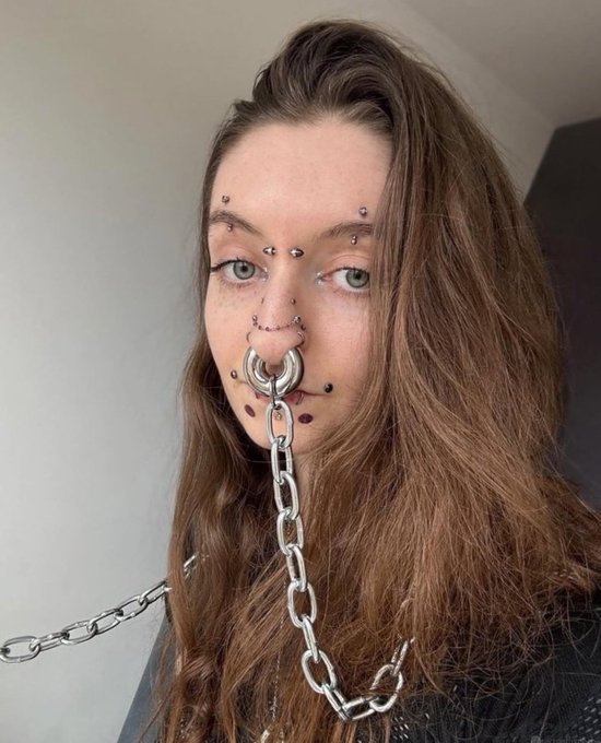 <a href="/PsyGuy007/">Wolf 🐺</a> ouais c'est insupportable