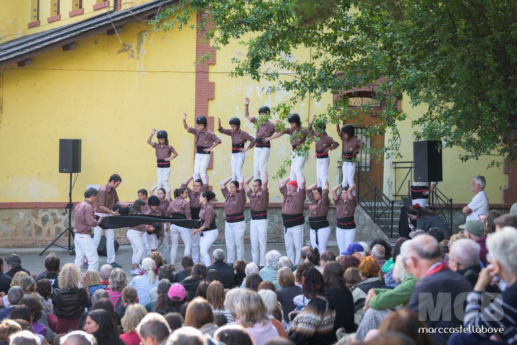 margeners's tweet photo. Ahir dilluns 28 de juliol vam fer d’artistes per una tarda a l’espectacle “Fargar” de la Companyia de dansa Berta Baliu en el marc del festival @dansaneu a Esterri d’Aneu. 

Gràcies @MCBmarccastella per immortalitzar aquests moments. https://t.co/AHFMphLP1E