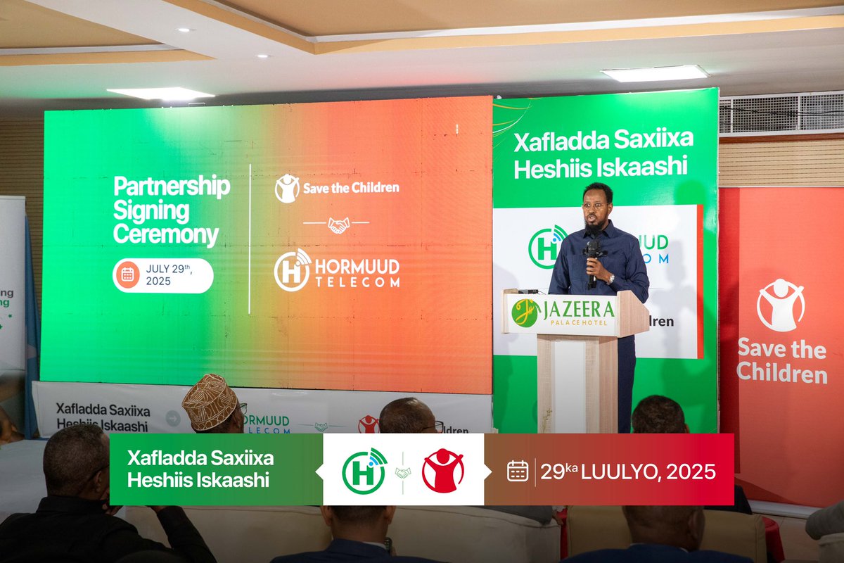 A bold move for children in Somalia! 
<a href="/SaveChildrenSO/">Save the Children in Somalia</a> &amp; <a href="/Hormuud/">Hormuud Telecom</a> join forces to protect child rights, boost emergency response, and empower youth through tech innovation.
#InvestInChildren #TechForGood #Somalia #PartnershipForChange