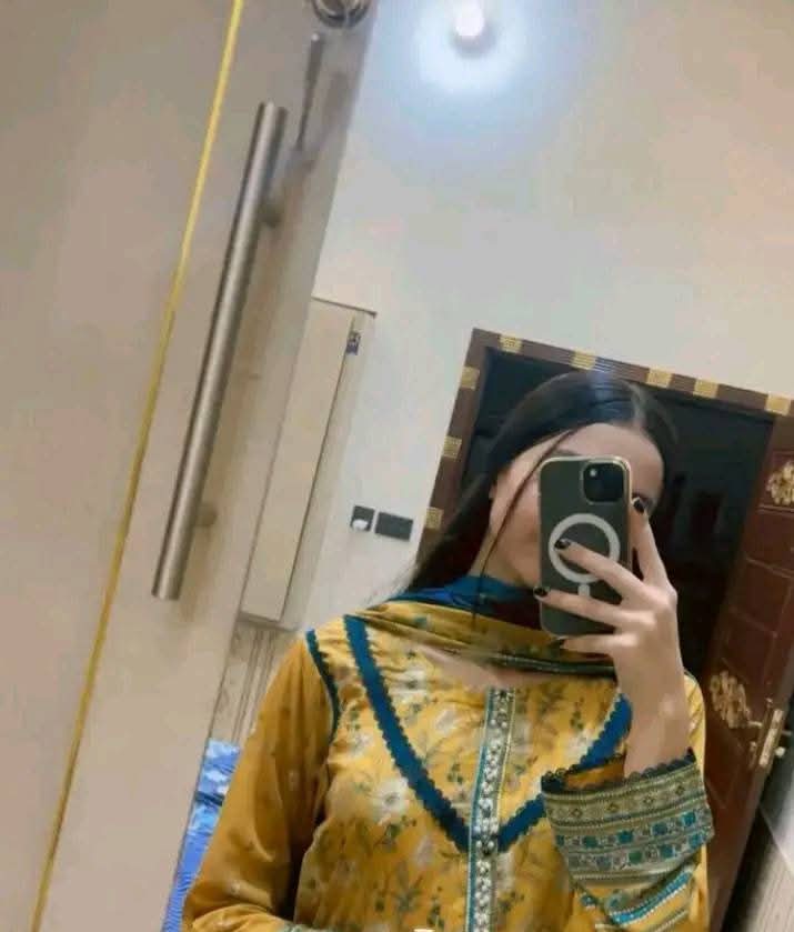پلیز مجھے دعاؤں میں مانگنا بند کر دو میرا رشتہ نہیں ہو رہا 🥹😁