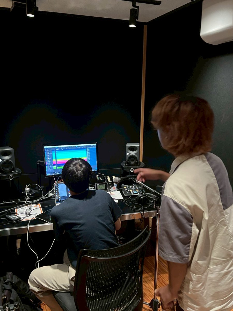 レコーディングをしています🎸