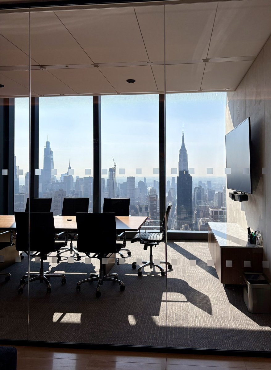 Announcing my new job tomorrow

The guessing and gossips have been wildly entertaining 

Hyped to dive into more digital slop!