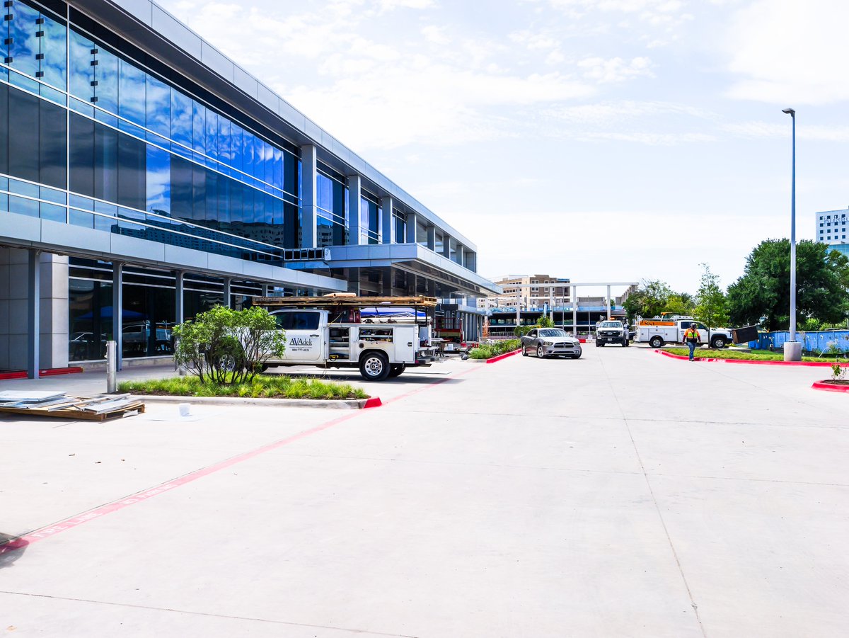 SourceBLDG's tweet image. Project Update - The new Dallas Psychiatric Hospital is remaking remarkable progress as it nears completion. The adult wing is set to open Fall 2025, and the pediatric wing will open early Spring 2026.
#SBG #ServiceExcellence #newconstruction #healthcare #HKS #mentalhealth