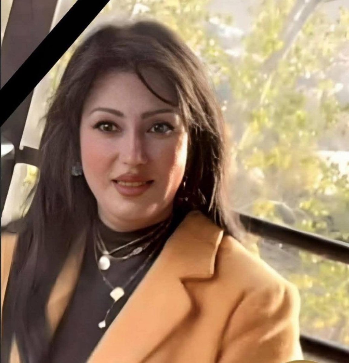 Dr. Hala Al-Dulaimi, Iraqi doctor. 

She left her family and homeland to fulfill her humanitarian mission of treating the wounded in Gaza.

Israel killed Dr. Hala a few days ago in Gaza.