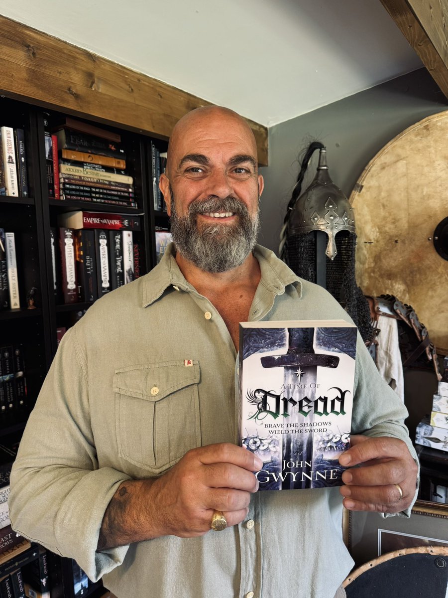 JohnGwynne_'s tweet photo. It has been very exciting to see the new covers for Of Blood and Bone. But that is not all that is new…

There is an exclusive short story at the end of the new edition of A Time of Dread. This tale revisits a character very close to my heart from The Faithful and the Fallen… https://t.co/JJuvVbS8pA