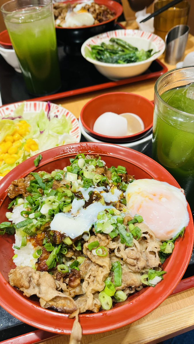 ARandom_Toad's tweet image. “Show me some Hong Kong Cuisine!”

The Hong Kong cuisine: