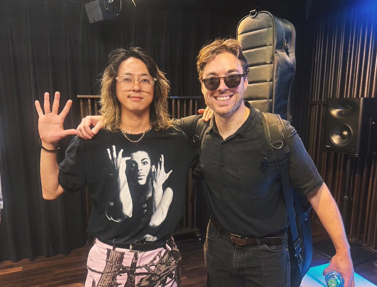 サンキュー抹茶ヴァイブス
グルーヴのご祈祷を受けました
また日本に来てください

Thank you for your amazing matcha vibes!
We truly felt your prayers and your groove.
Can’t wait for you to come back to Japan someday!

#Vulfpeck #BREIMEN
<a href="/corywong/">Cory Wong</a> <a href="/joedart/">Joe Dart</a> <a href="/vulfpeck/">Vulfpeck</a>