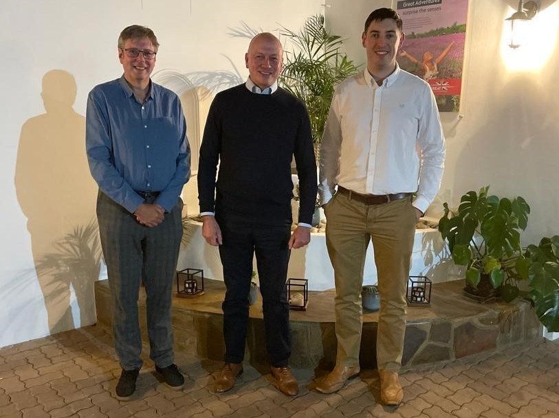 Neil Bradley tweet media