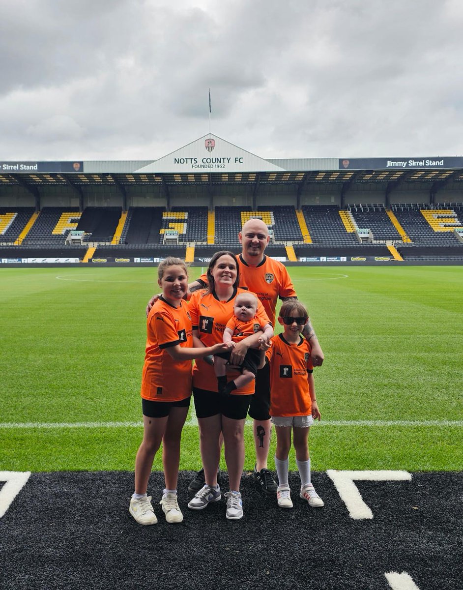 The family photo of all family photos, thanks to all <a href="/Official_NCFC/">Notts County FC</a> who helped &amp; made it possible!