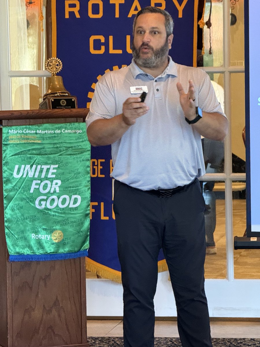 RotaryOPSunrise's tweet image. Big thanks to Chris Evangelista from the SBDC for opening eyes on how to start or grow your biz—and even launch a nonprofit! For more info, email Chris at c.evangelista@unf.edu
#RotaryOPSunrise #BizSupport #NonProfitHelp #SBDC #CommunityImpact