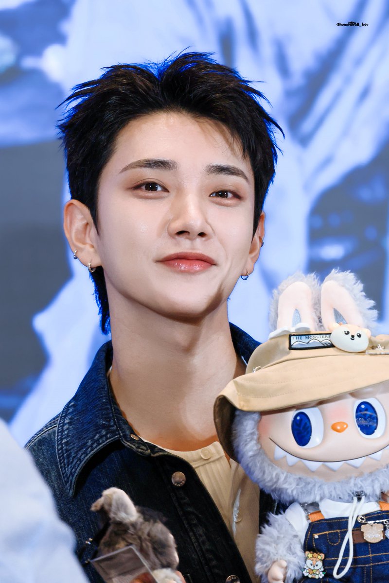 shunamoroll_luv's tweet photo. 250729 yzy

#세븐틴⁠ ⁠⁠ ⁠#SEVENTEEN⁠  #SVT 
#조슈아 #홍지수 #JOSHUA #ジョシュア https://t.co/UnBgxyj0su