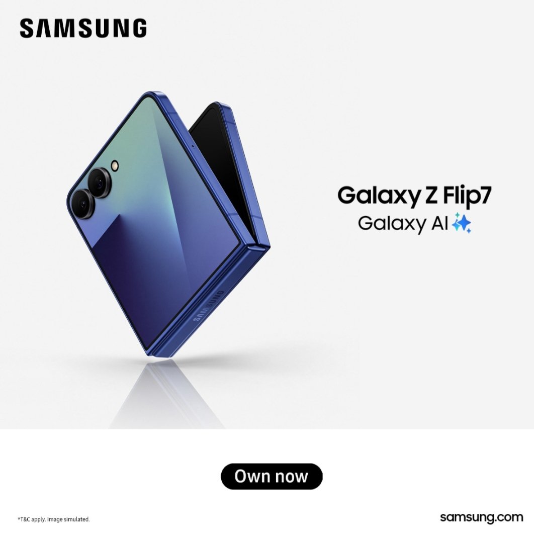 Without Tripod , we use the #GalaxyZFlip7, set the angle, and pose! ProVisual Engine + 50MP cam handles the rest.  #LoveGalaxyFoldables