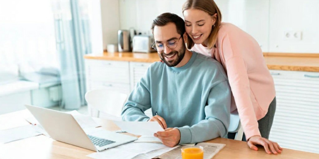 Major homeowner tax law changes ahead in 2025. From SALT to AMT, here’s what to expect and how to prepare. bit.ly/419W98X #TaxLawUpdate