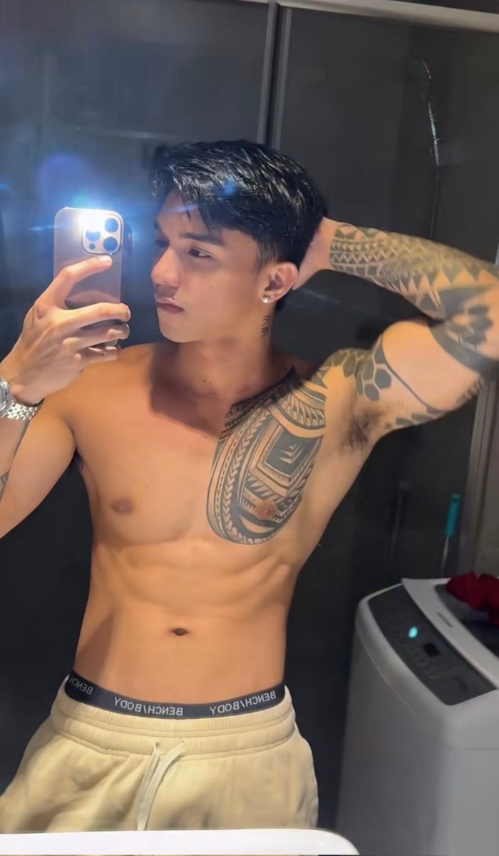 ayaw mo sa tall , dark and daks ? pag ako kumantot sayo aaray ka sa sarap .

repost / like kung bottom ka !

telegram: t.me/reychannelvids