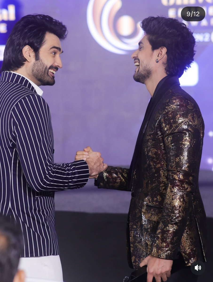 Ankit and vivian in one frame🩷🫶
Such a wholesome pic🥹🥹
#AnkitGupta
#VivianDsena