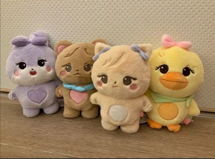 ninipinkluvv's tweet photo. I'm choosing these over labubus 😽 https://t.co/zHAaEsYQJA