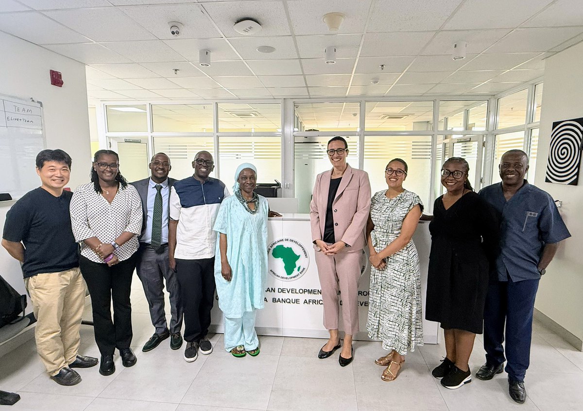 🤝Accelerating Rwanda’s green growth through partnership.

This afternoon, <a href="/GGGIAfrica/">GGGI_Africa</a>’s Regional Director Mrs. <a href="/KSyngellakis/">Katerina Syngellakis</a> and GGGI Rwanda team held an insightful exchange with <a href="/AissaToureSarr1/">Aissa Toure Sarr</a>, Country Manager at <a href="/AfDB_Group/">African Development Bank Group</a> in Rwanda and her team to explore potential