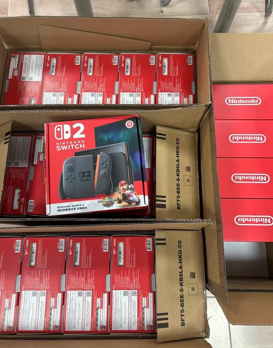 任天堂Switch2  イオンやTSUTAYAなどでは最近売られてますね✨

まだ見た事ない方や高くて買えない方に
5台だけですがプレゼントしたいと思います✨
iPhone、iPad、Switch2の中から
選んでください🎁

フォロー
いいね
ほしい物をリプ

できましたら参加完了です😊

8月1日締め切りです。