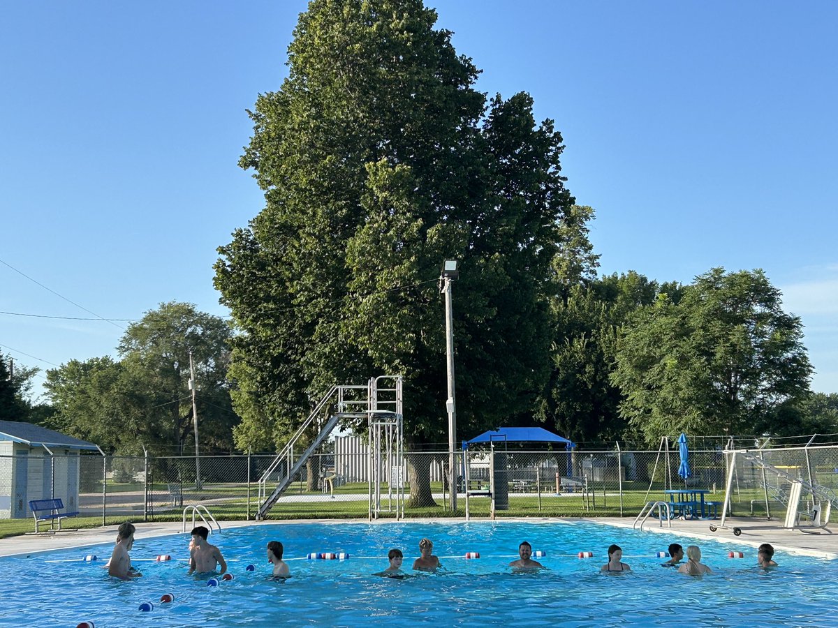 Nice swim workout this morning! Water was warm. Always a nice switch up! Thank you to April and Susanna for allowing us to do this. Shelton Public Pool #SheltonXC