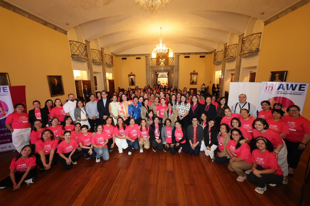 Ang AWE ay inorganisa ng SPARK! Philippines, sa pakikipagtulungan sa US Embassy in the Philippines, American Spaces Philippines, Quezon City Government, at J. Amado Araneta Foundation (JAAF).